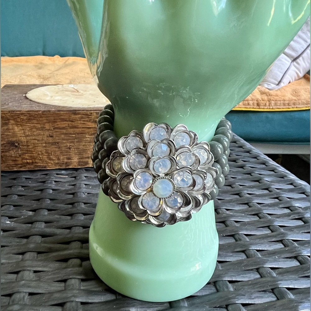 Lia Sophia Nordica stretch bracelet with flower style rhinestones and gray beads